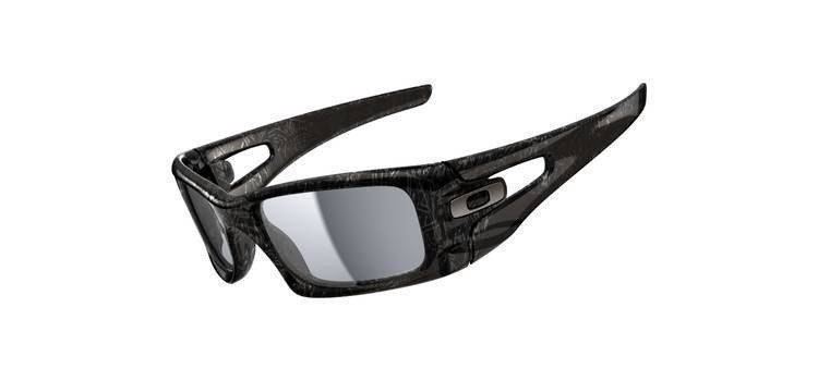 Oakley Sunglasses  CRANKCASE Grey Smoke/Dark Grey History Text/Grey Polarized OO9165-06