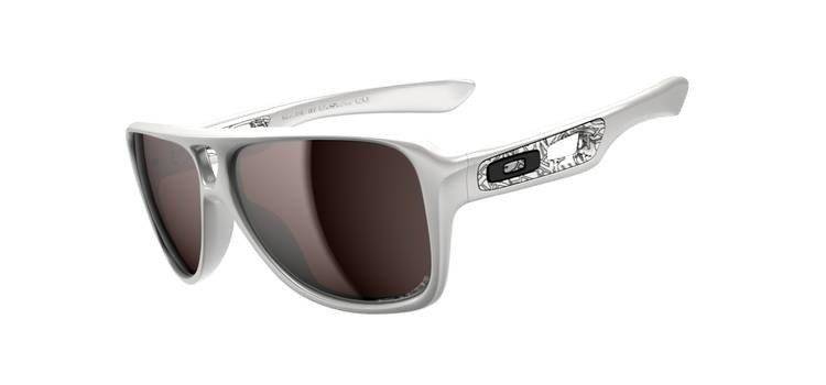 Oakley Sunglasses DISPATCH II Polished White/OO Black Iridium Polarized OO9150-07