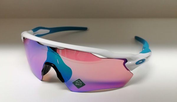 Custom Oakley - spersonalizowane okulary sportowe