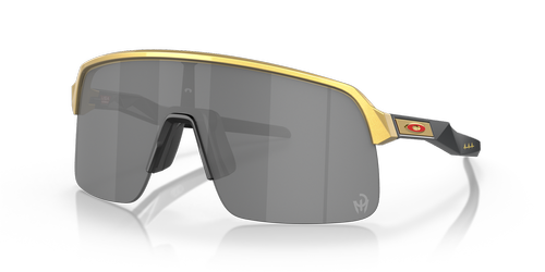 Oakley Sunglasses SUTRO LITE Patrick Mahomes II Collection Olympic Gold Frame / Prizm Black OO9463-47