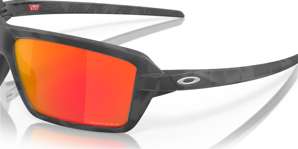 Oakley Okulary przeciwsłoneczne CABLES Black Camo, Prizm Ruby O9129-04