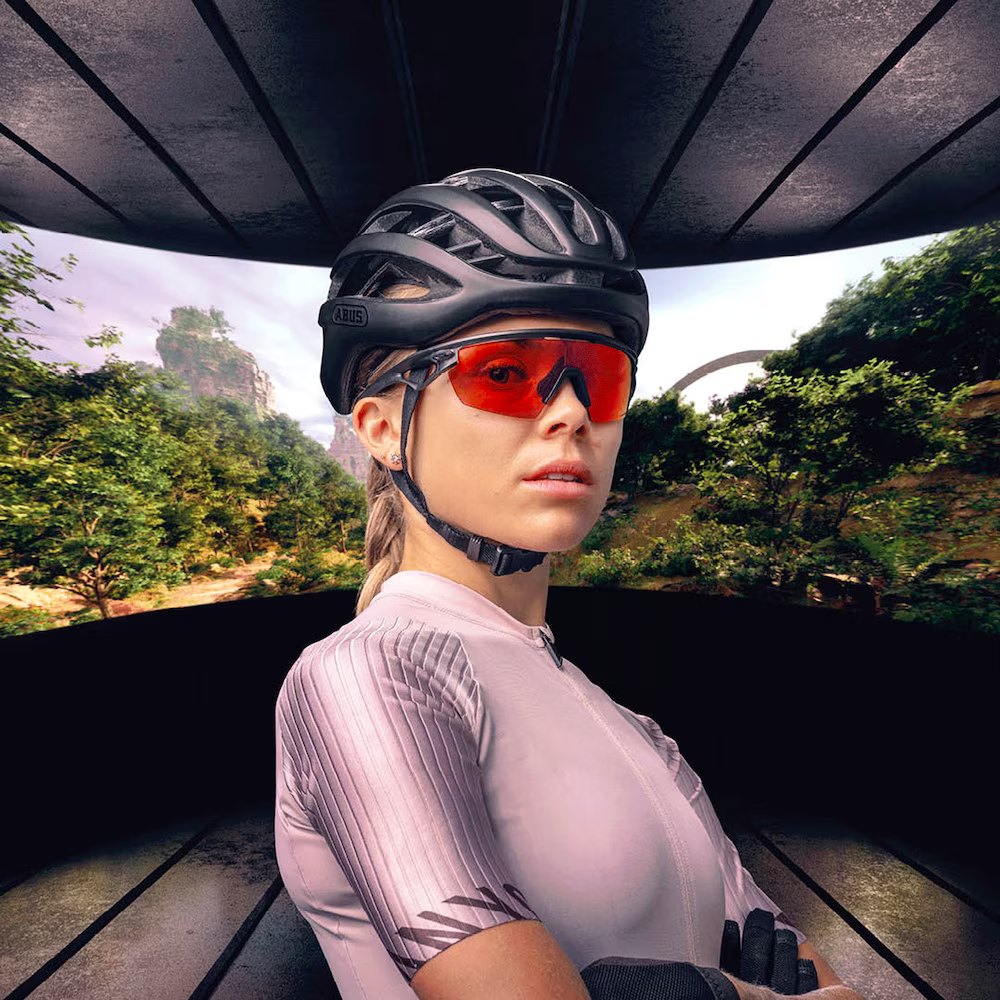 Oakley Okulary przeciwsłoneczne SPHAERA Matte Grey Smoke / Prizm Trail Torch OO9403-09