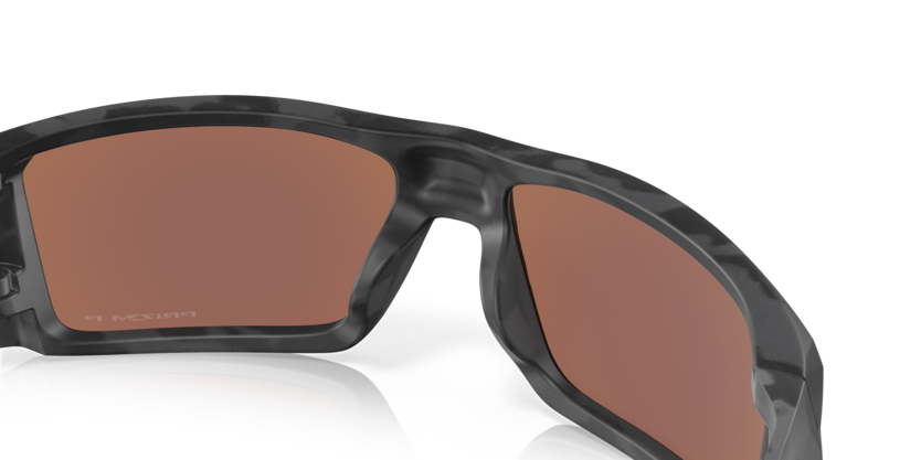 Oakley Sunglasses HELIOSTAT Matte black camo/Prizm deep water polarized OO9231-05