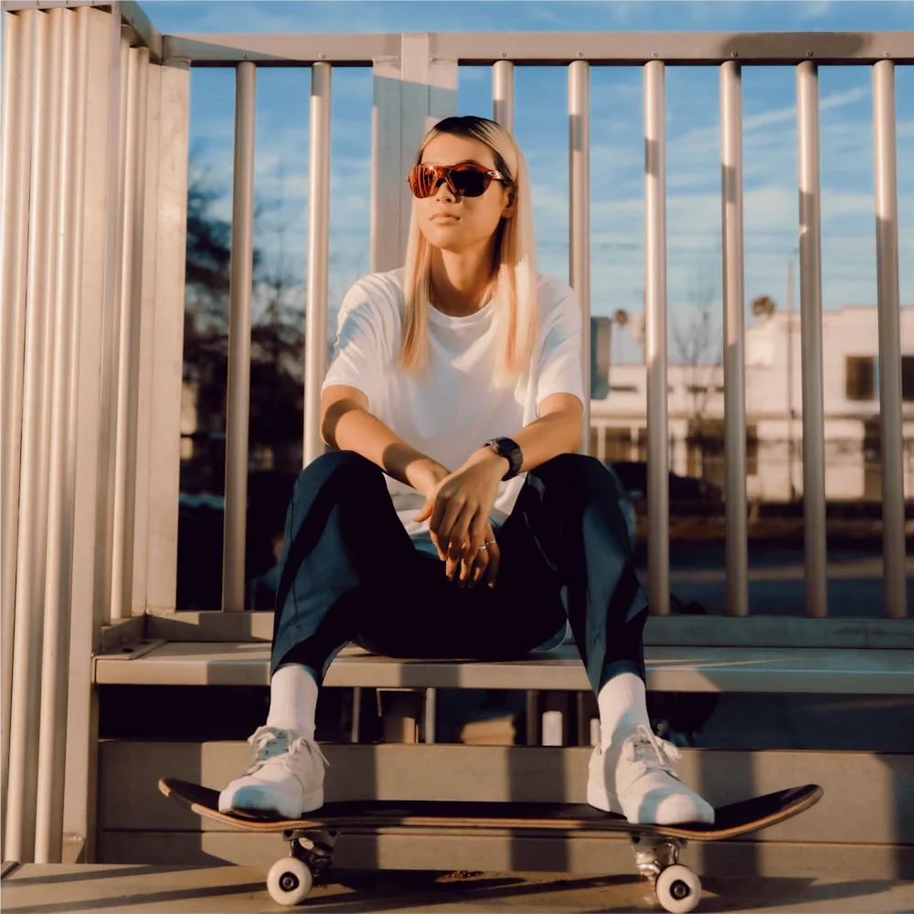 Oakley Okulary przeciwsłoneczne Re:SubZero Carbon Fiber, Prizm Ruby OO9098-02