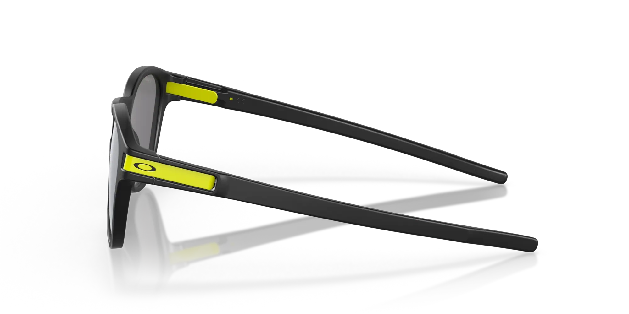 Oakley Sunglasses LATCH Matte Black / Chrome Iridium OO9265-21