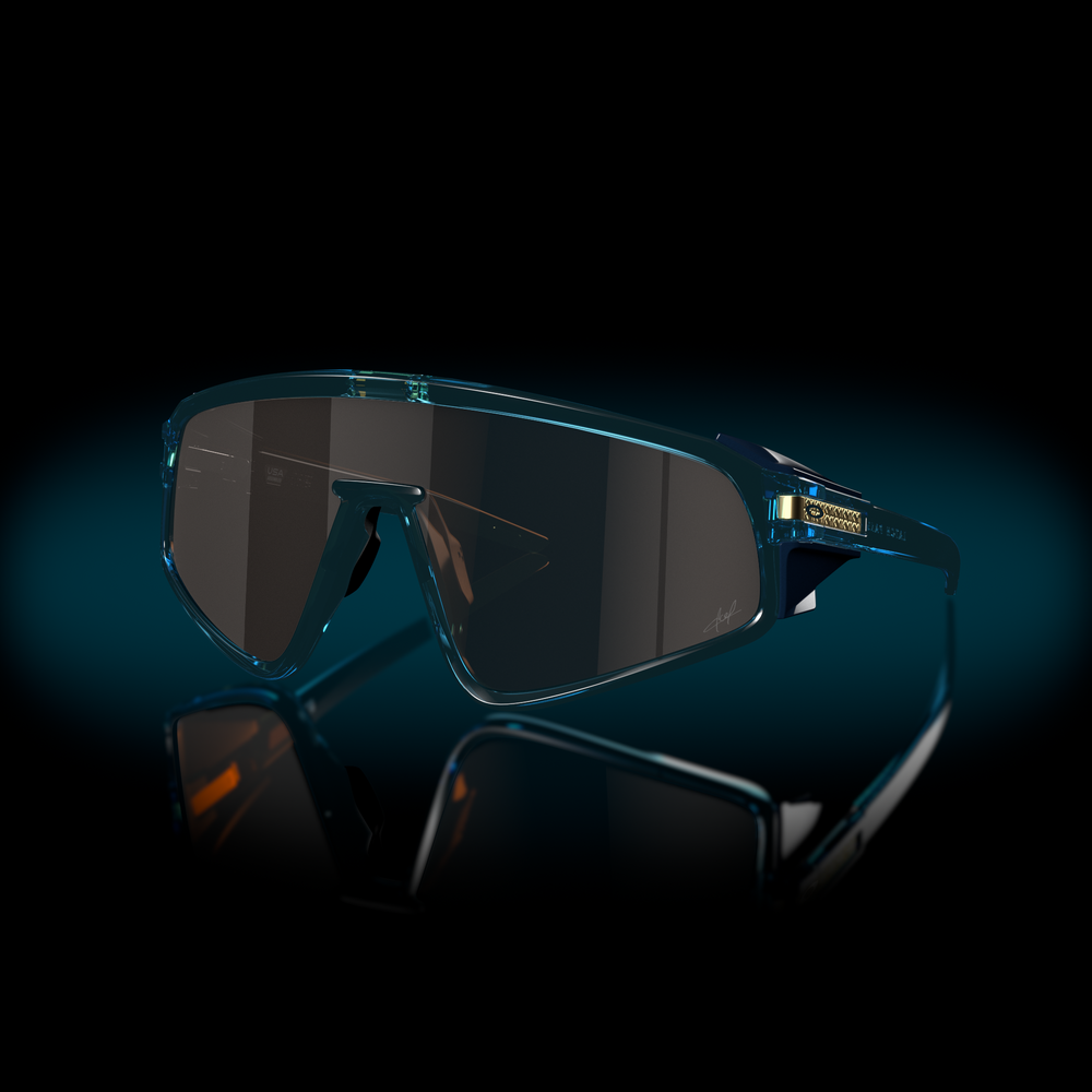 Oakley Okulary przeciwsłoneczne LATCH PANEL Kylian Mbappé Signature Transparent Stonewash / Prizm Tungsten OO9404-08