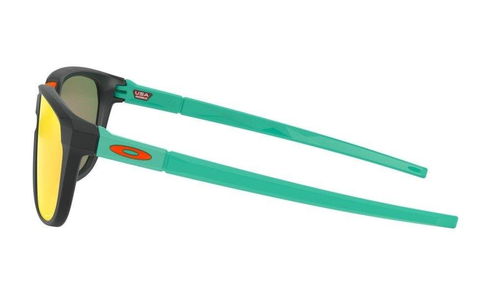 Oakley Sunglasses ANORAK Matte Black/Prizm Ruby OO9420-04