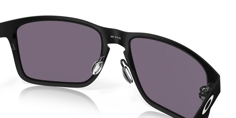 Oakley Sunglasses HOLBROOK™ METAL Matte Black / Jade Iridium OO4123-04