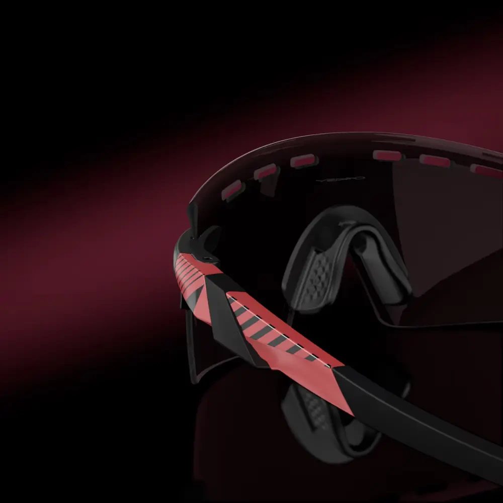 Oakley Sunglasses ENCODER STRIKE VENTED Giro d'Italia Collection Pink Stripes / Prizm Road Black OO9235-16