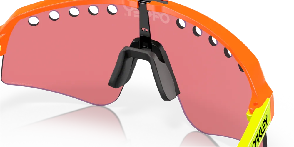 Oakley Sunglasses SUTRO Lite Sweep Vented Orange, Prizm Trail Torch OO9465-08