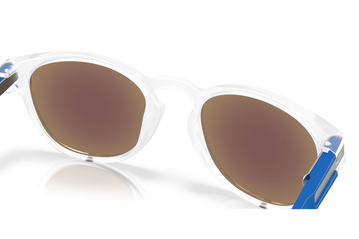 Oakley Okulary przeciwsłoneczne LATCH Matte Clear / Prizm Sapphire OO9265-76