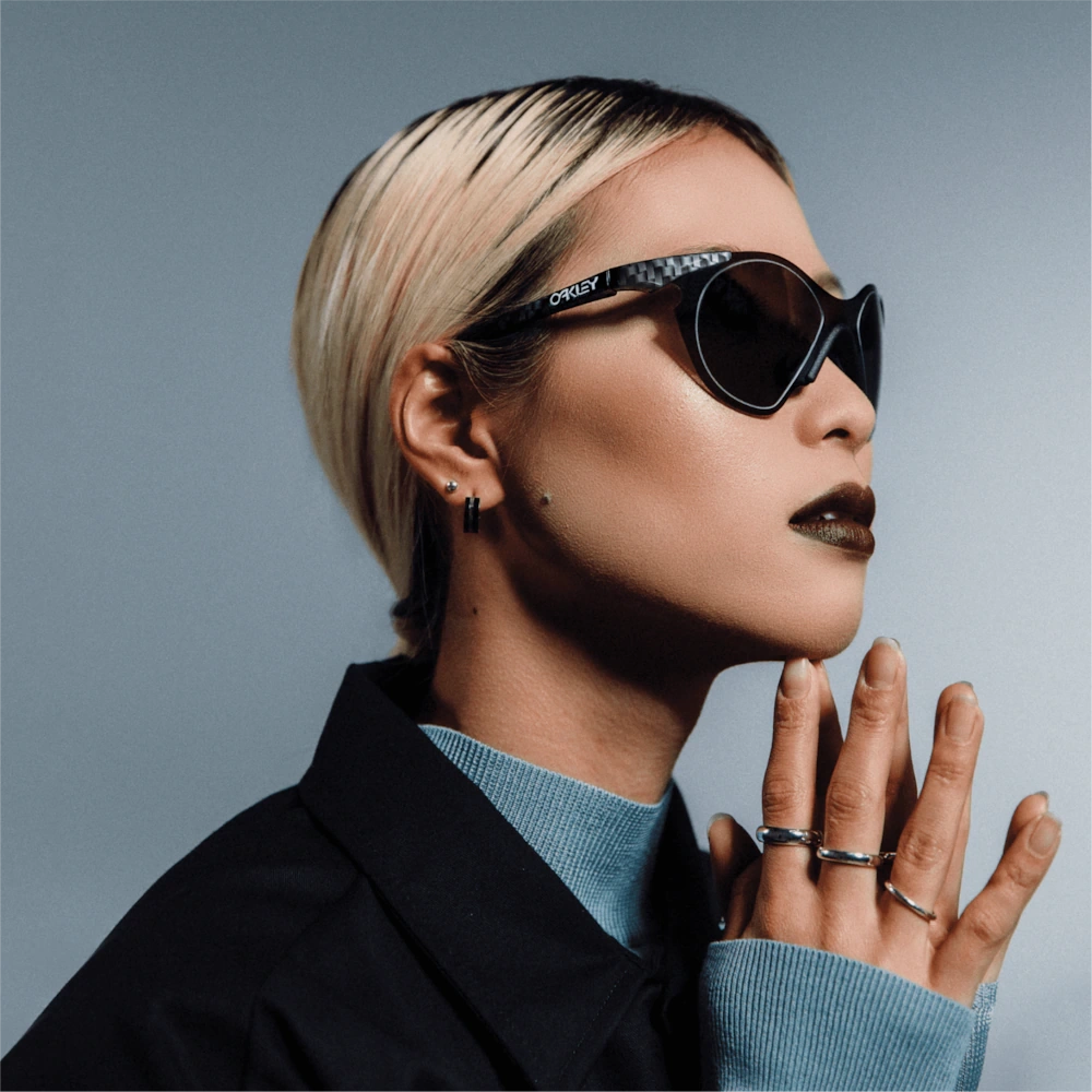 Oakley sunglasses Sub Zero Carbon Fiber, Prizm Black OO9468 - 01