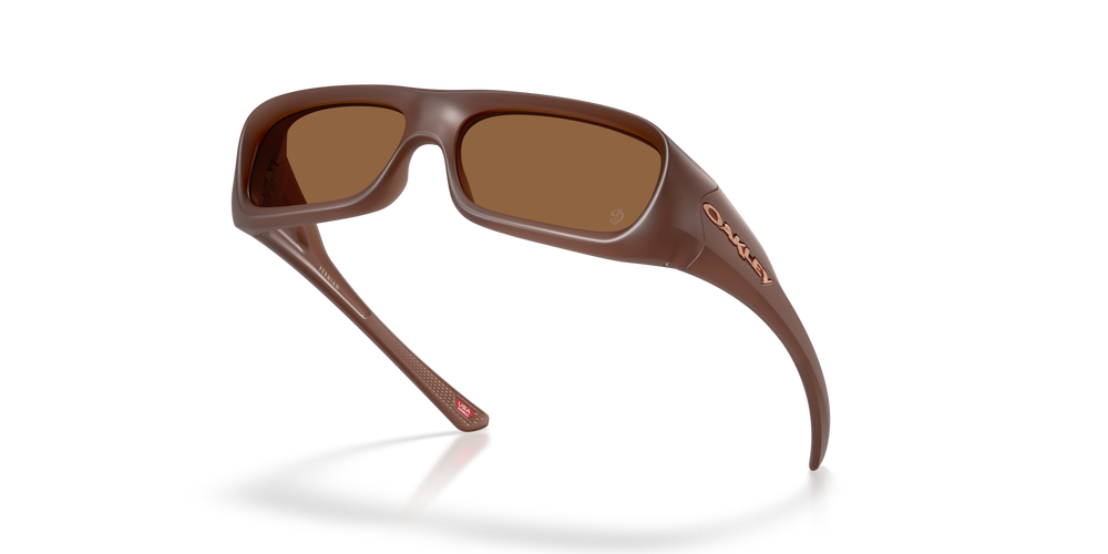 Oakley Sunglasses PERMIAN Damian Lillard Signature Series Matt Transparent Mahogany/Prizm Bronze Gradient OO9520-10
