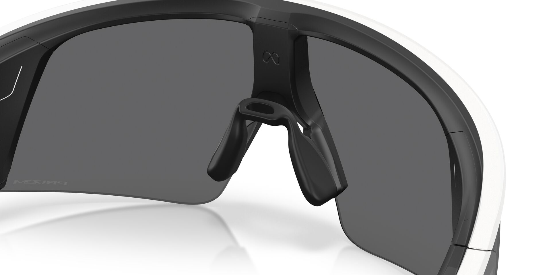 Oakley Meta AI glasses VANGUARD OW8001-05