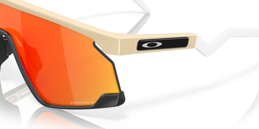 Oakley Sunglasses BXTR Matte desert tan/Prizm ruby OO9280-04