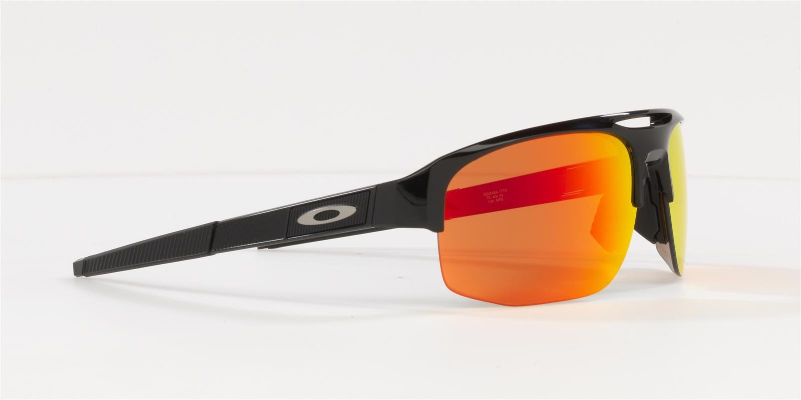 Oakley Sunglasses MERCENARY OO9424-17