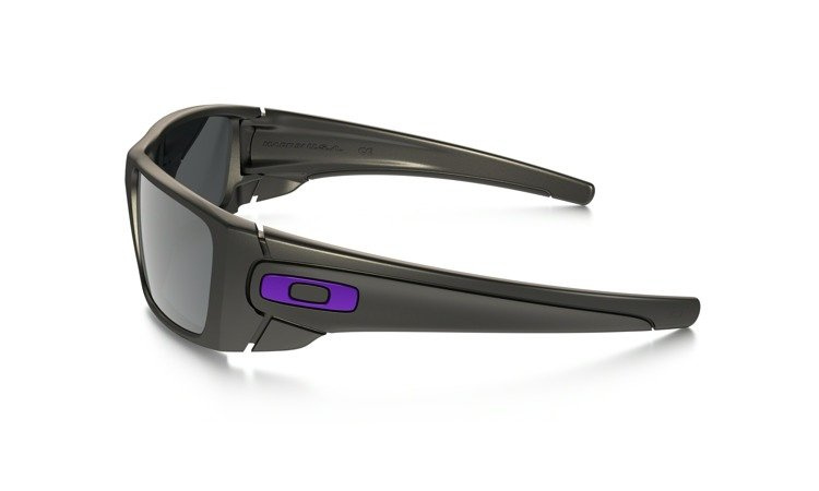 Oakley Sunglasses SPECIAL EDITION FERRARI FUEL CELL Carbon Camo/Black Iridium OO9096-A6