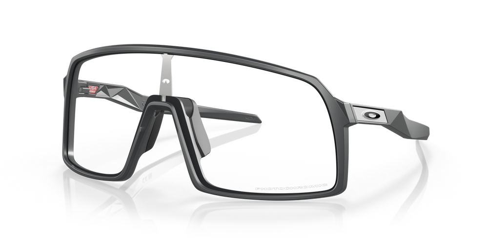 Oakley Okulary przeciwsłoneczne SUTRO Matte Carbon / Clear To Black Iridium Photochromic OO9406-98